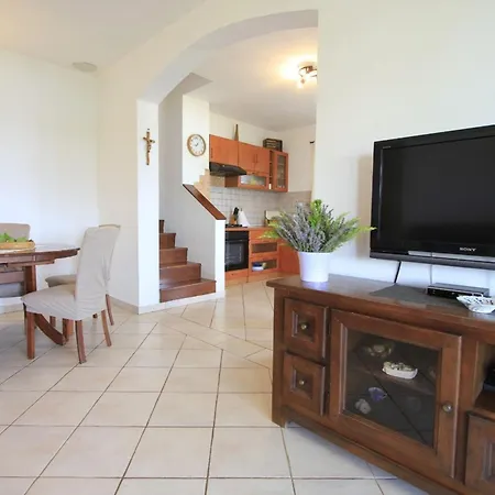 Hébergement de vacances Mirta - Two Bedroom With Sea View