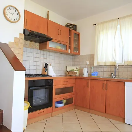 Mirta - Two Bedroom With Sea View * Veli Rat