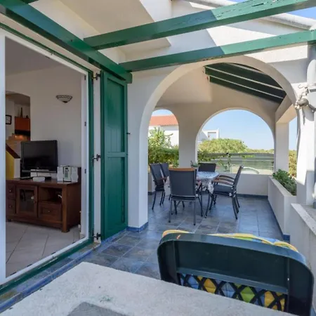 Mirta - Two Bedroom With Sea View *